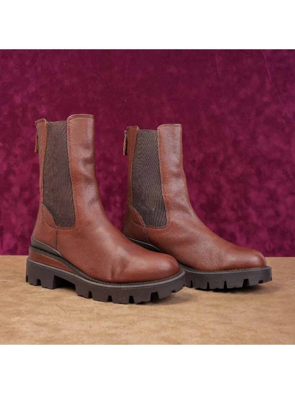 Sam Edelman Wmn Genia Brown Leather Comfort Chelsea Festival Ankle Boots sz 9